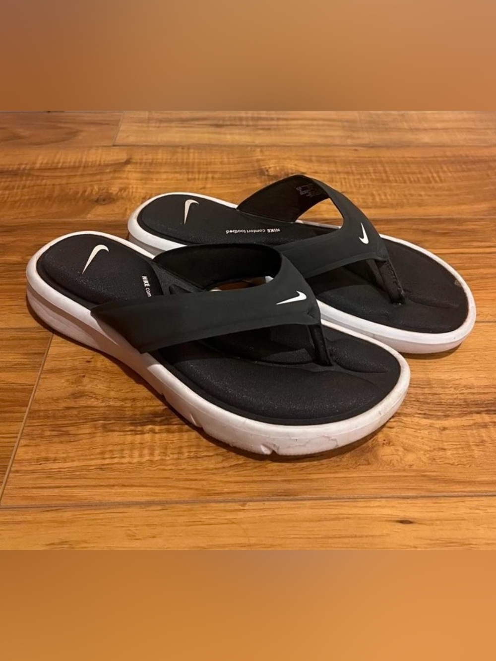 Nike Ultra Comfort Thong Flip Flops Gray Size 8 Like New!
